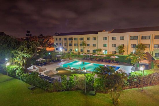 hotel-img